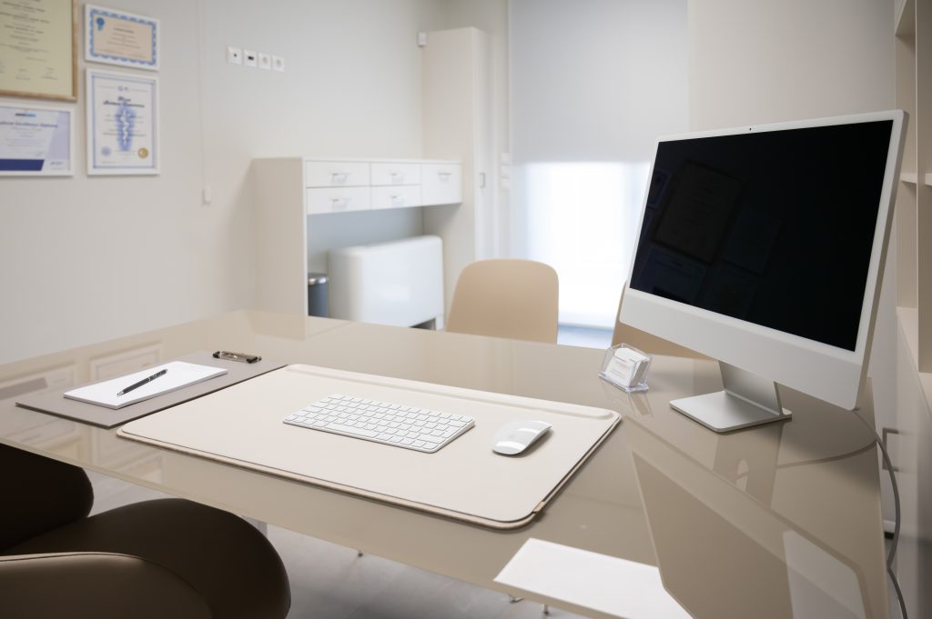 tsiogkaderma dermatologiko