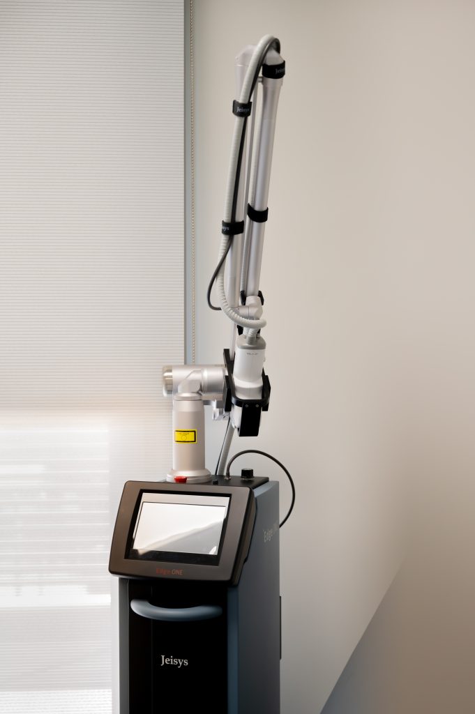 tsiogkaderma dermatologiko